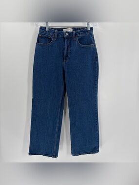 Abercrombie & Fitch Dark 90s relaxed curve love high rise Jeans 26 extra short